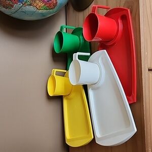 Vintage FREMWARE plastic snack trays and cups